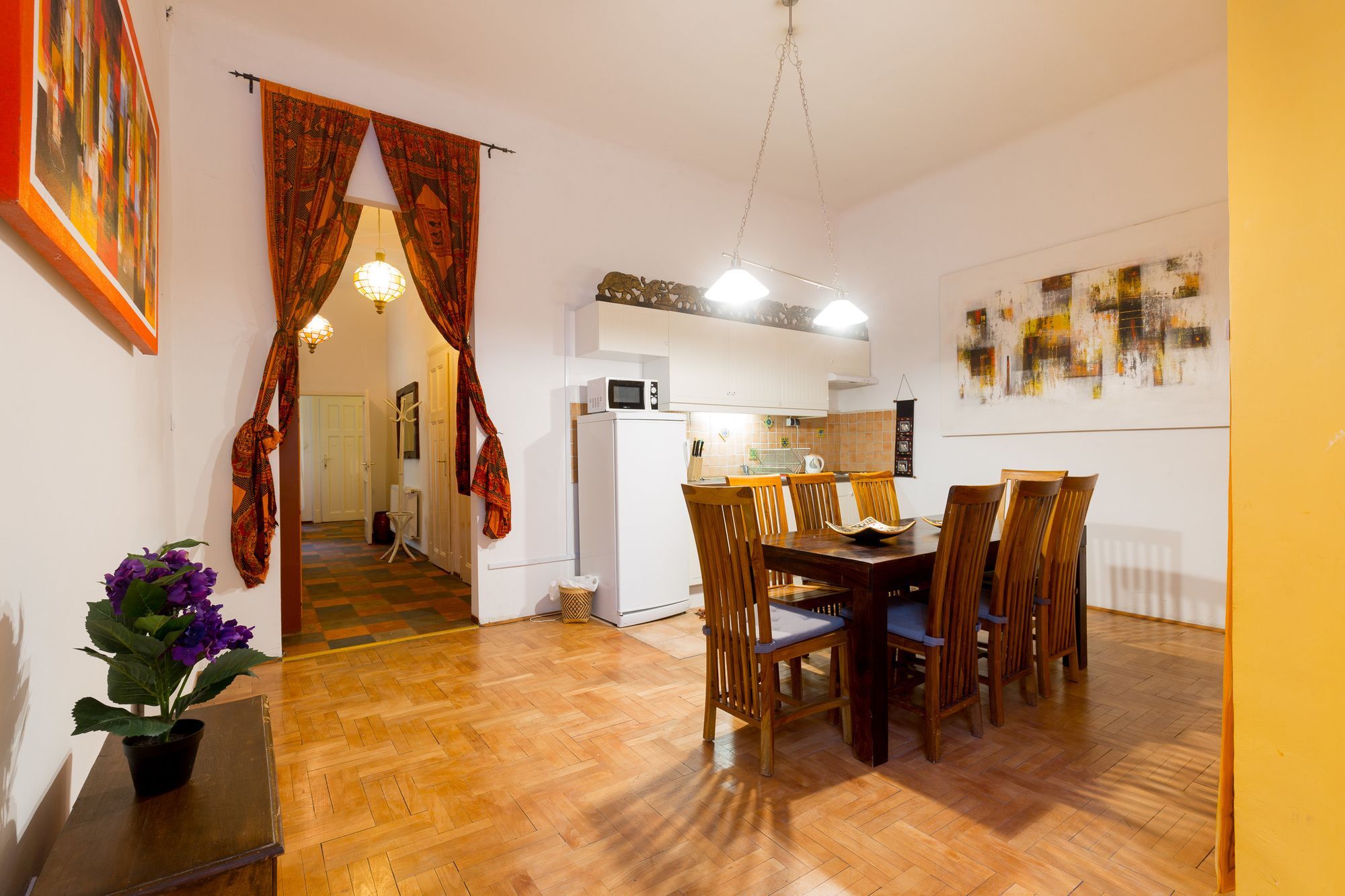 Bpm-Maharaja Rooms Budapest Bagian luar foto