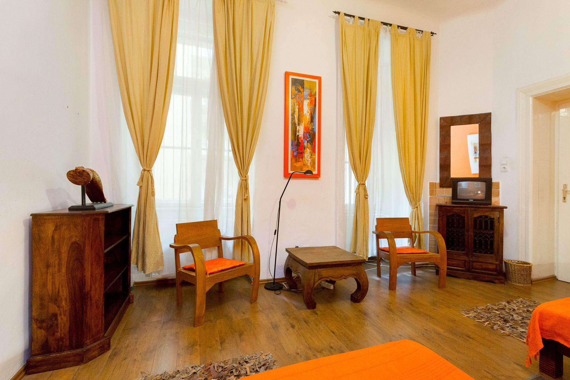 Bpm-Maharaja Rooms Budapest Bagian luar foto